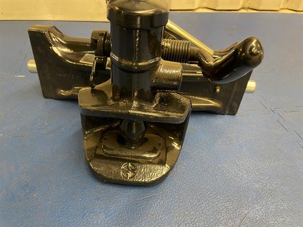 Anhängevorrichtung automatisch New Holland T7. neu 390mm Breite