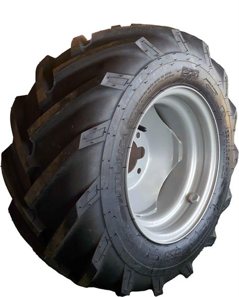 2x Kompletträder 23 x 10.50 - 12